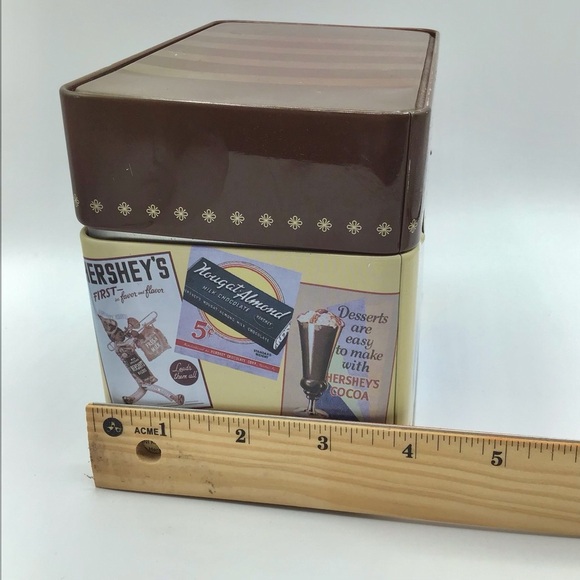 Hershey’s Vintage Chocolate Tin with Recipes - Picture 12 of 12